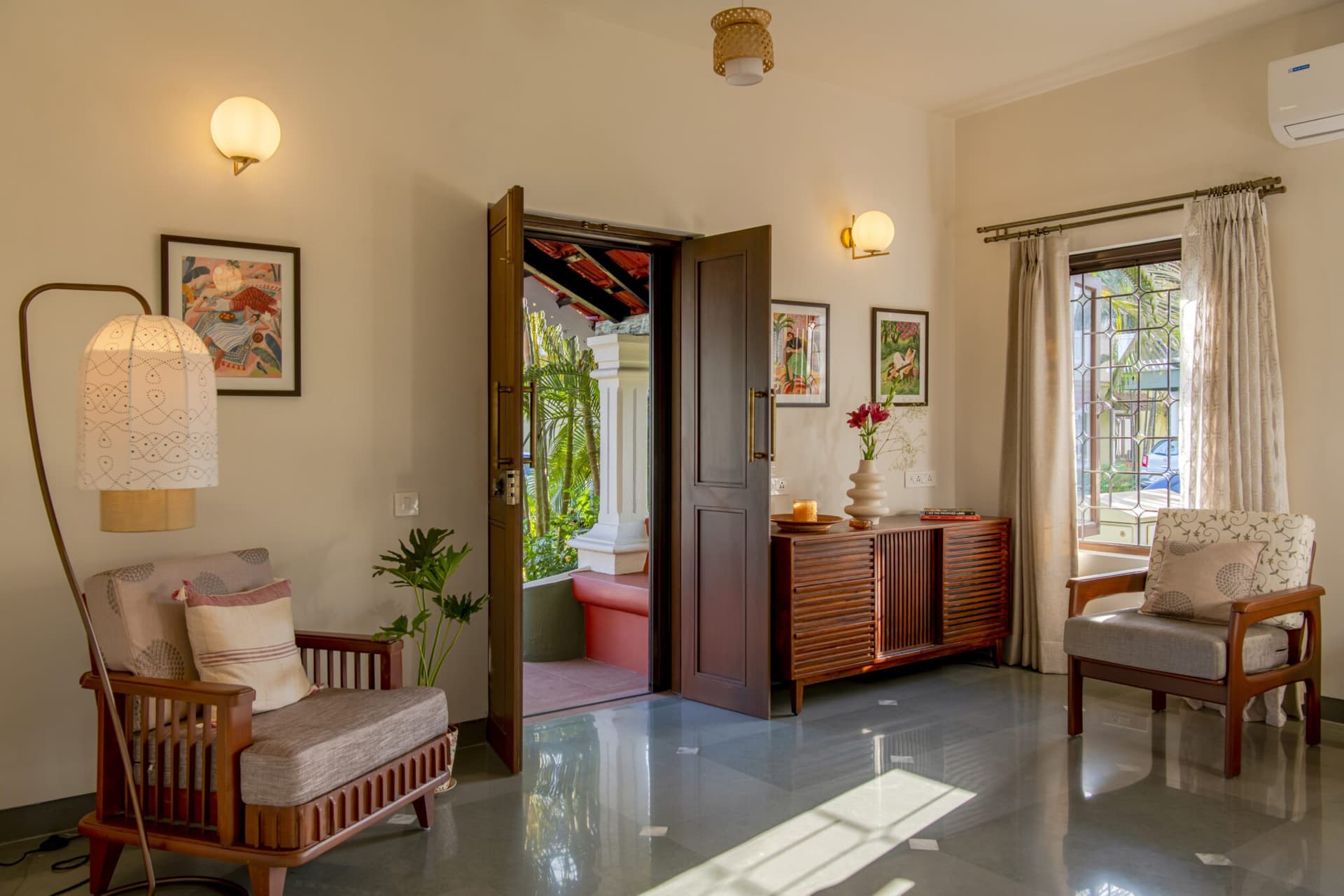 Integration and Quietude: A Villa in Goa Reimagined by Siddharth Singh & Sukhmani Brar of Design Pendulum — interior design by Design Pendulum (https://www.designpendulum.com/) in Parra, Goa