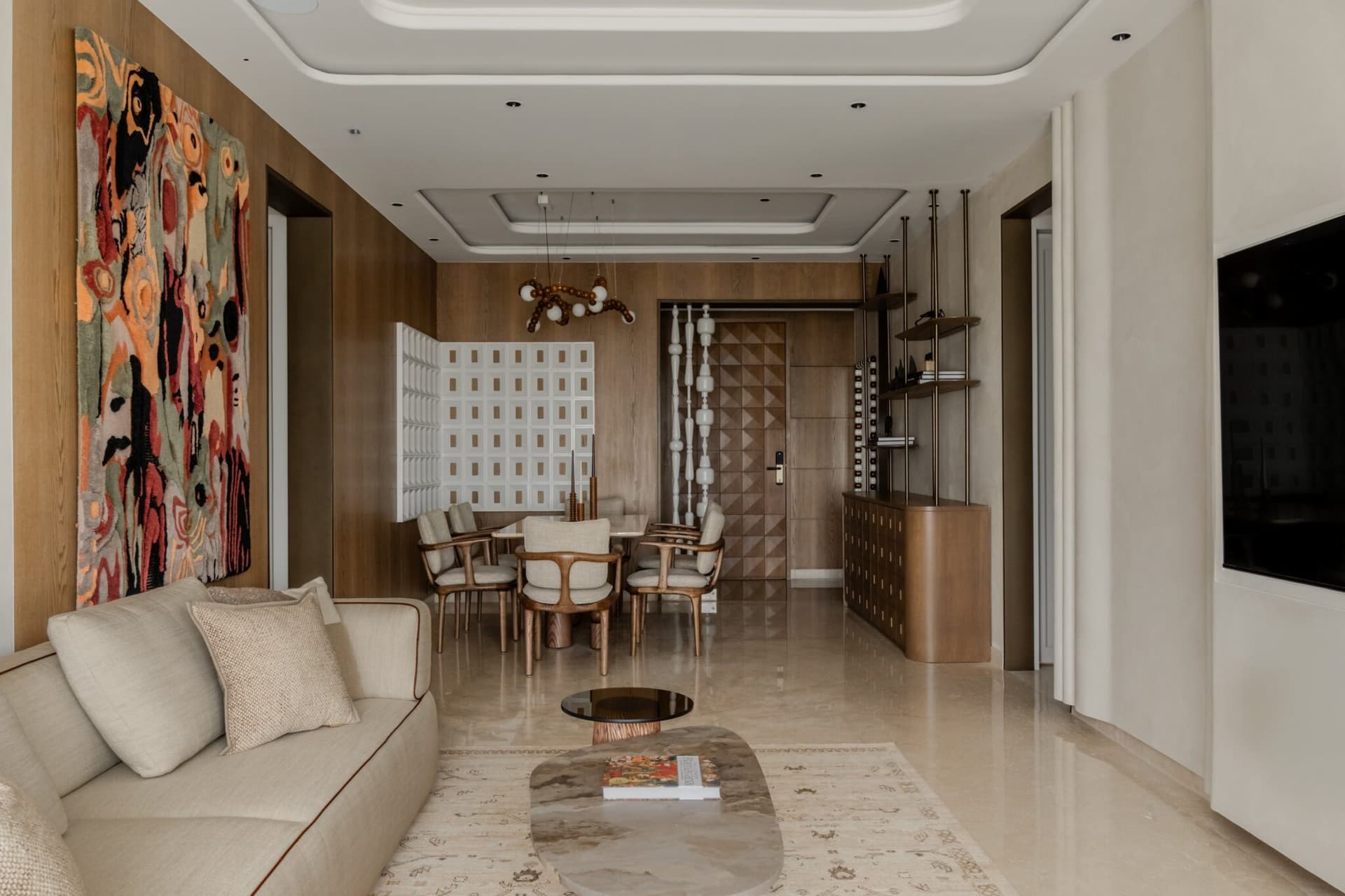 Bluegrass Residence: Where Wood Shapes the Architecture of a Pune Home