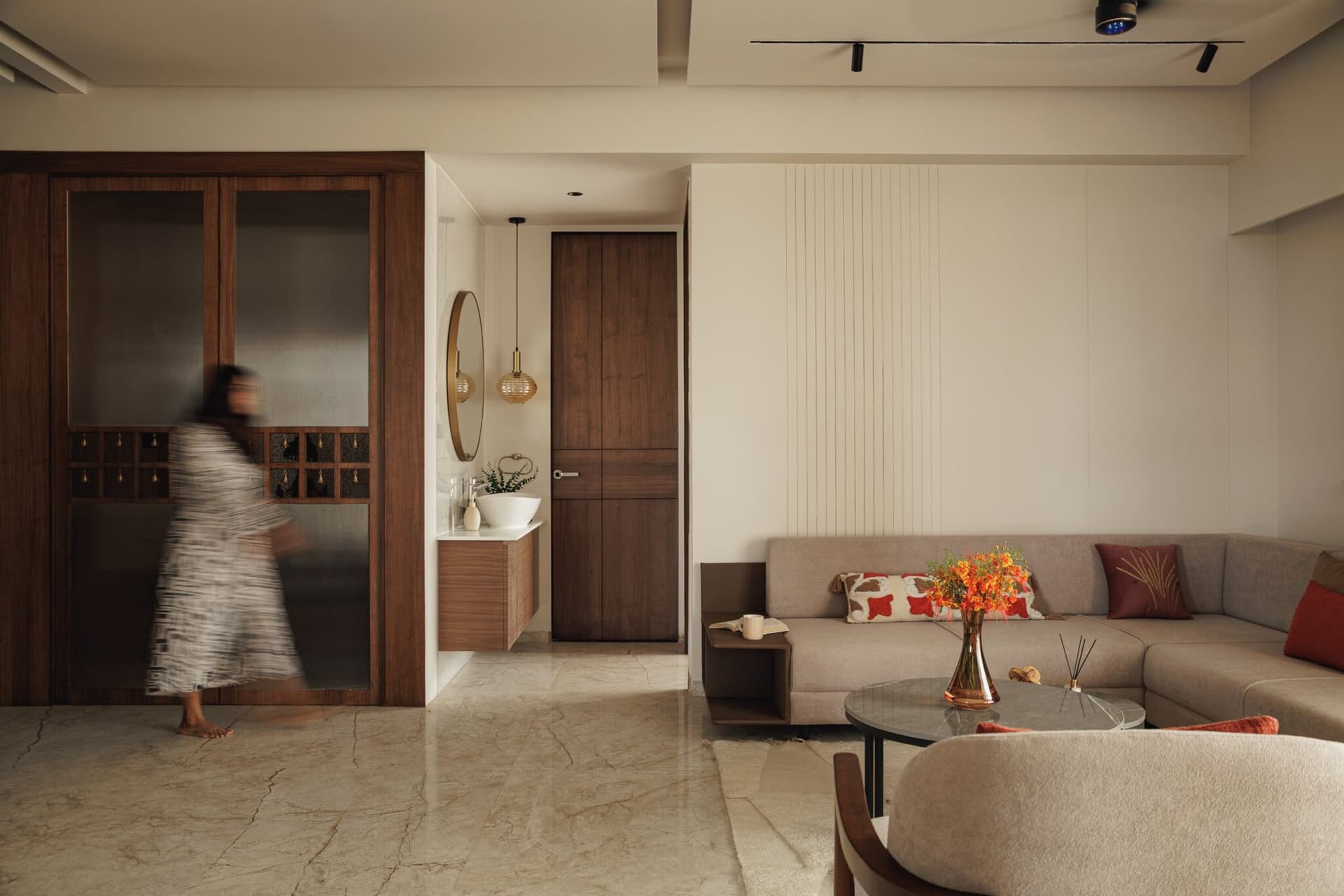 The Warm Abode: A Quiet Study in Warmth and Restraint